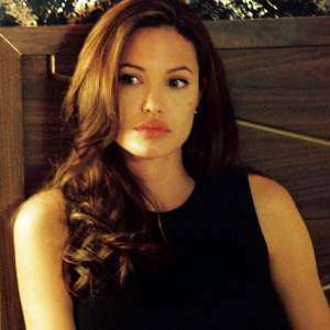 Angelina Jolie Wallpaper 16