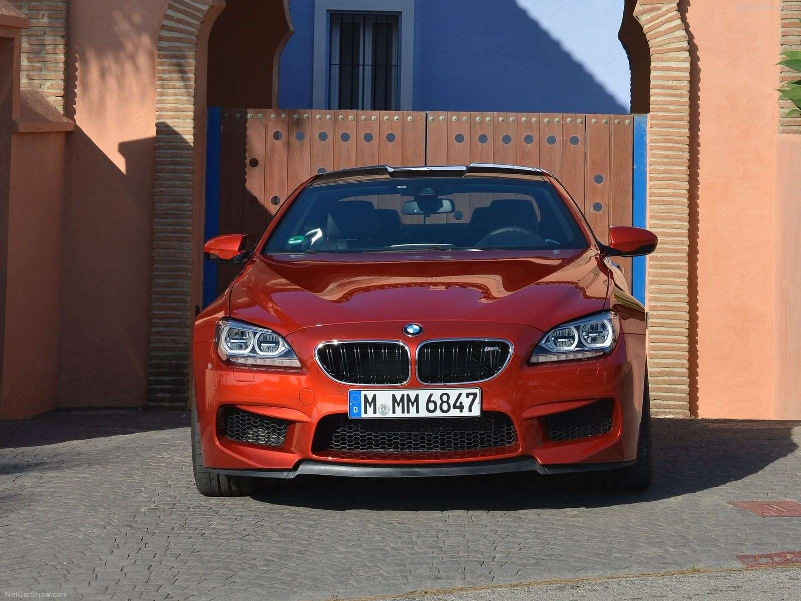 BMW M6 Wallpaper 022