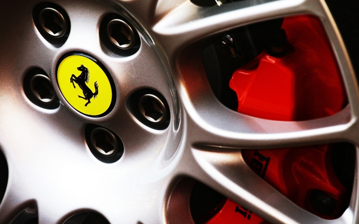 Ferrari Logo Wallpaper 12