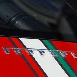 Ferrari Logo Wallpaper 2