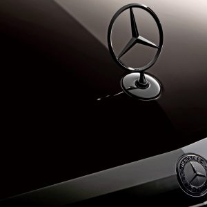 Mercedes-Benz Logo Wallpaper 1
