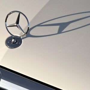 Mercedes-Benz Logo Wallpaper 16