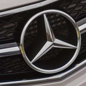 Mercedes-Benz Logo Wallpaper 2