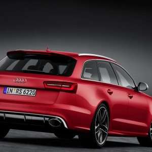 Audi RS6 Avant 2014 Wallpaper 4