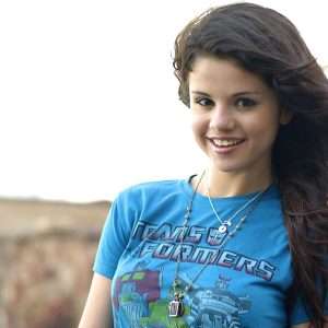 Selena Gomez Wallpaper 16