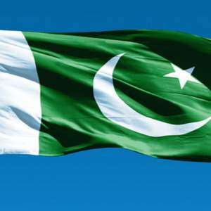 Pakistan Flag Wallpaper 8